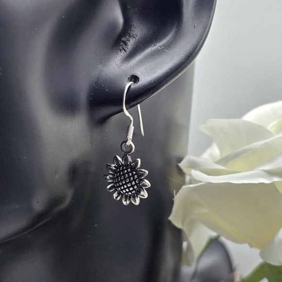 ❤️ SUNNY DAYS EARRINGS - Picture 5 of 8